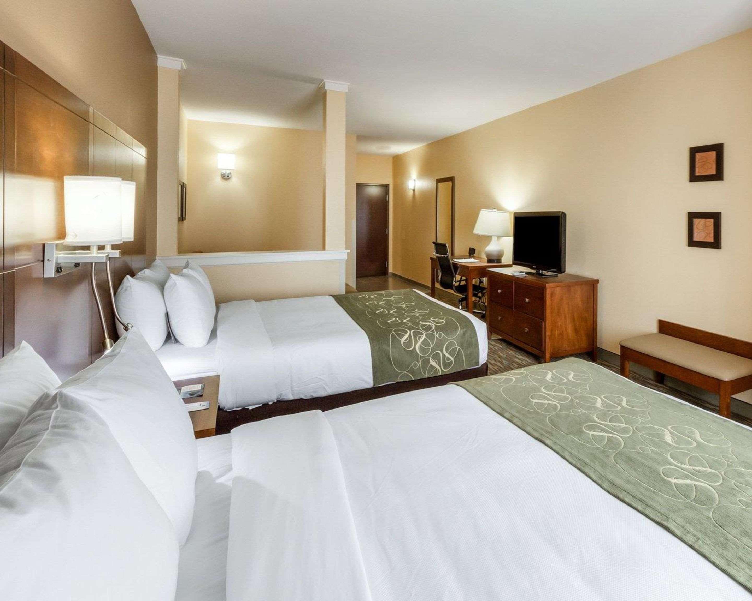 Comfort Suites Cotulla Near I-35 Dış mekan fotoğraf