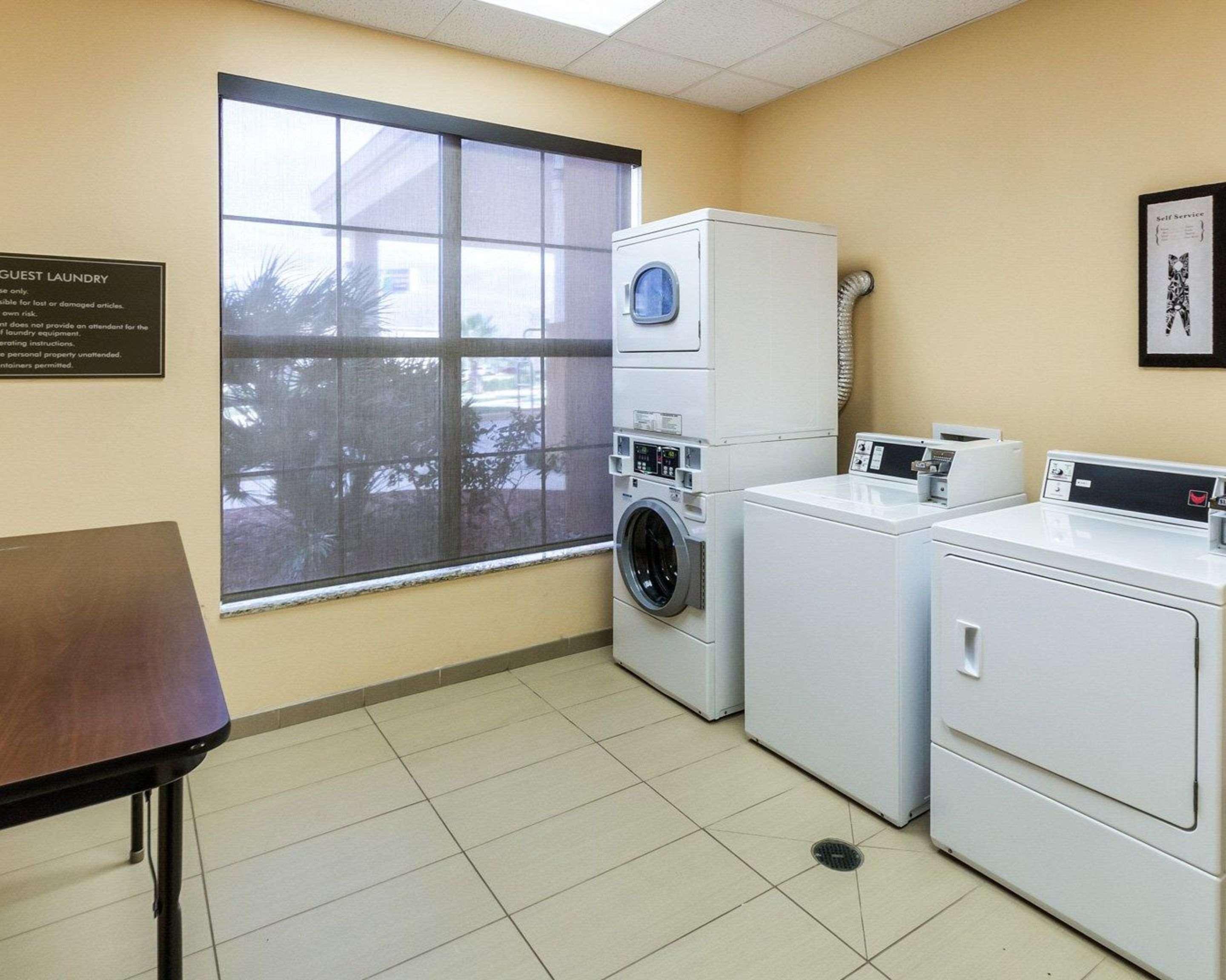Comfort Suites Cotulla Near I-35 Dış mekan fotoğraf