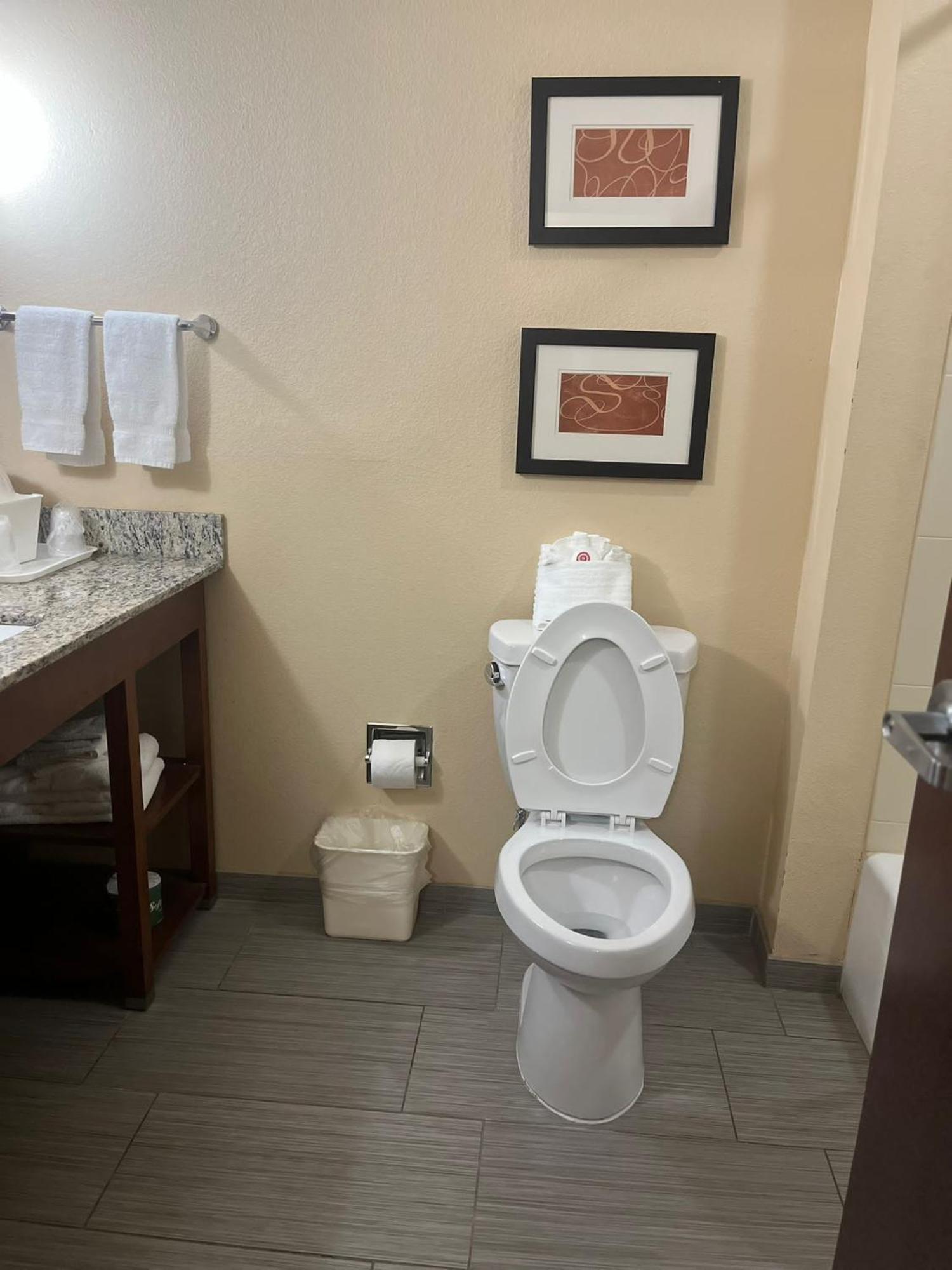 Comfort Suites Cotulla Near I-35 Dış mekan fotoğraf