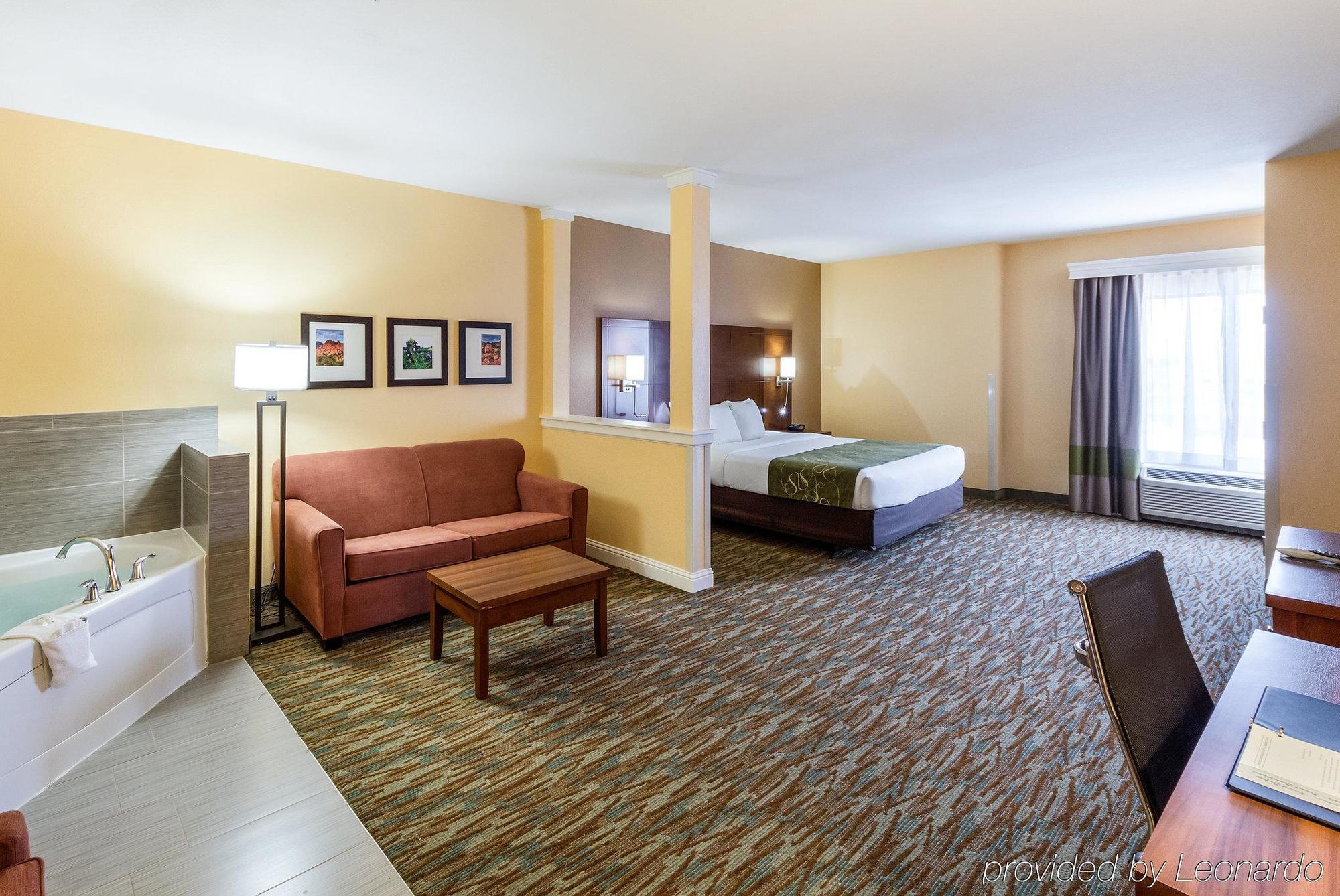 Comfort Suites Cotulla Near I-35 Dış mekan fotoğraf