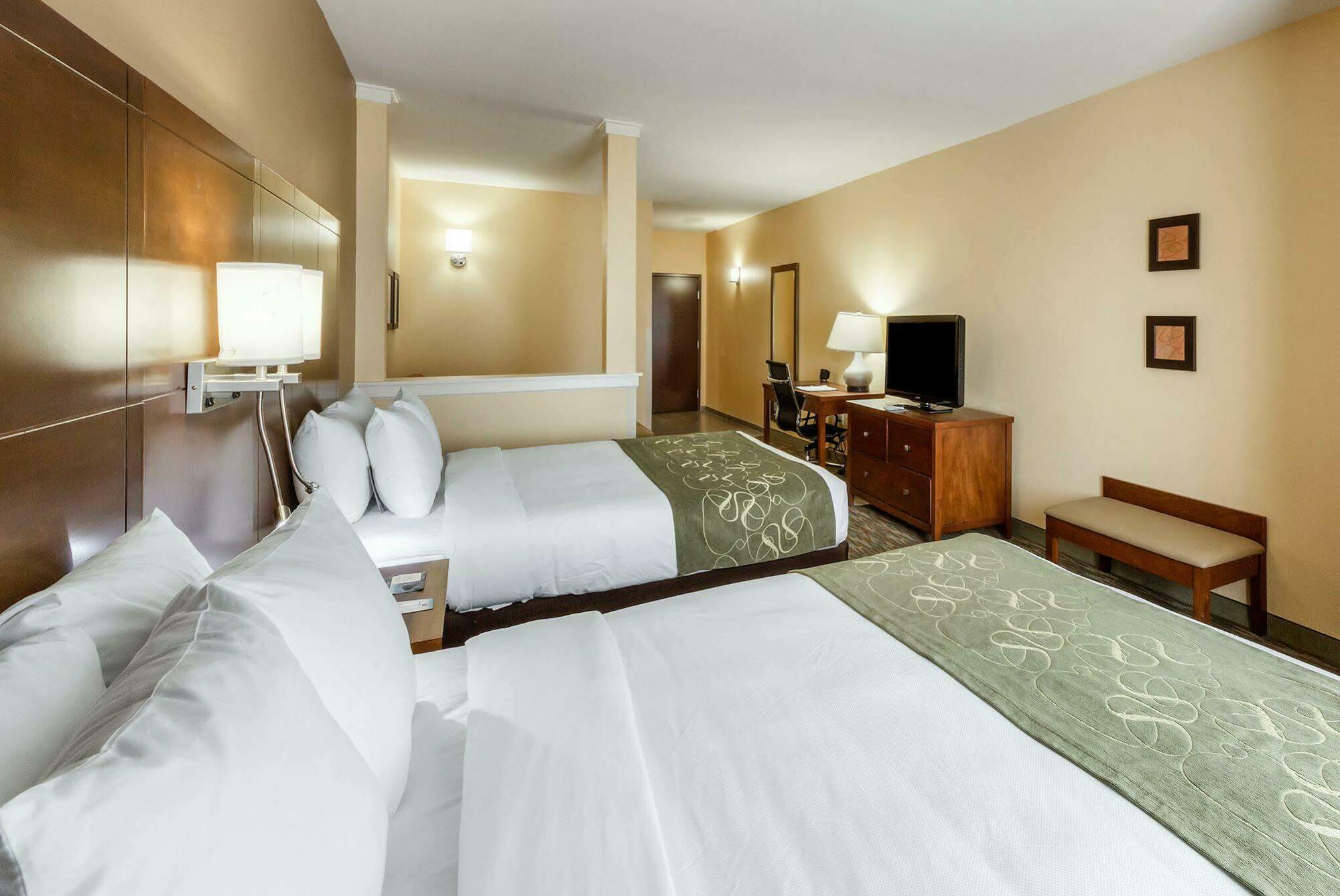 Comfort Suites Cotulla Near I-35 Dış mekan fotoğraf